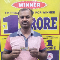 Uttam De